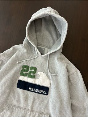 SOLD 2000s Hollister Co 22 Womens Wave Patch Grey Hoodie Sweatshirt Surf XL
